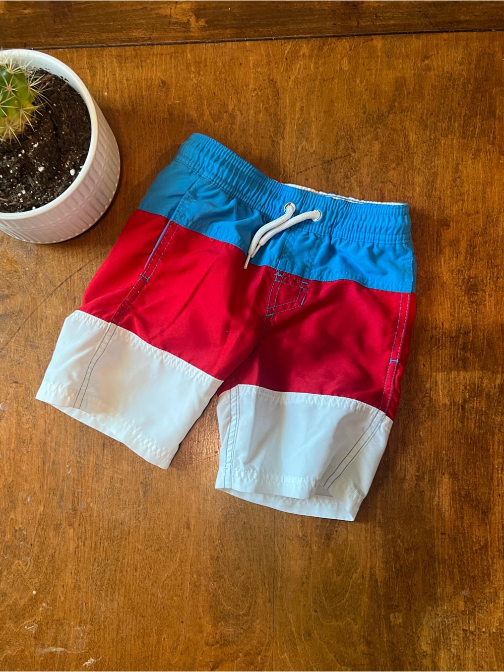 Cat & Jack Boys Red White Blue Swim Trunks Size XS 4/5